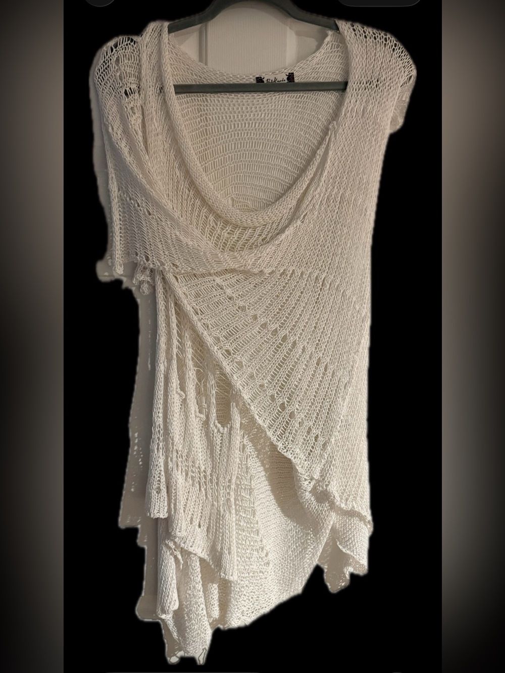 B&K Moda  Ivory/Cream Open-Weave Sleeveless Poncho. One Size Fits Most